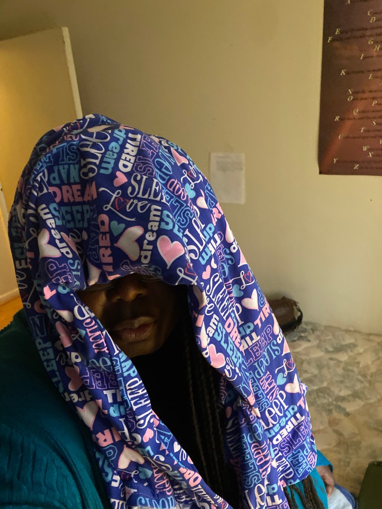 Play Fahmeena Odetta Moore