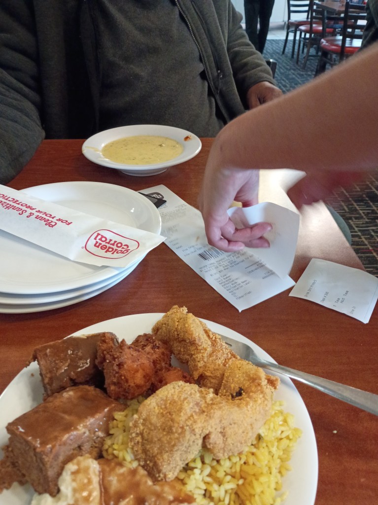 Lunch at Golden Corral (1)